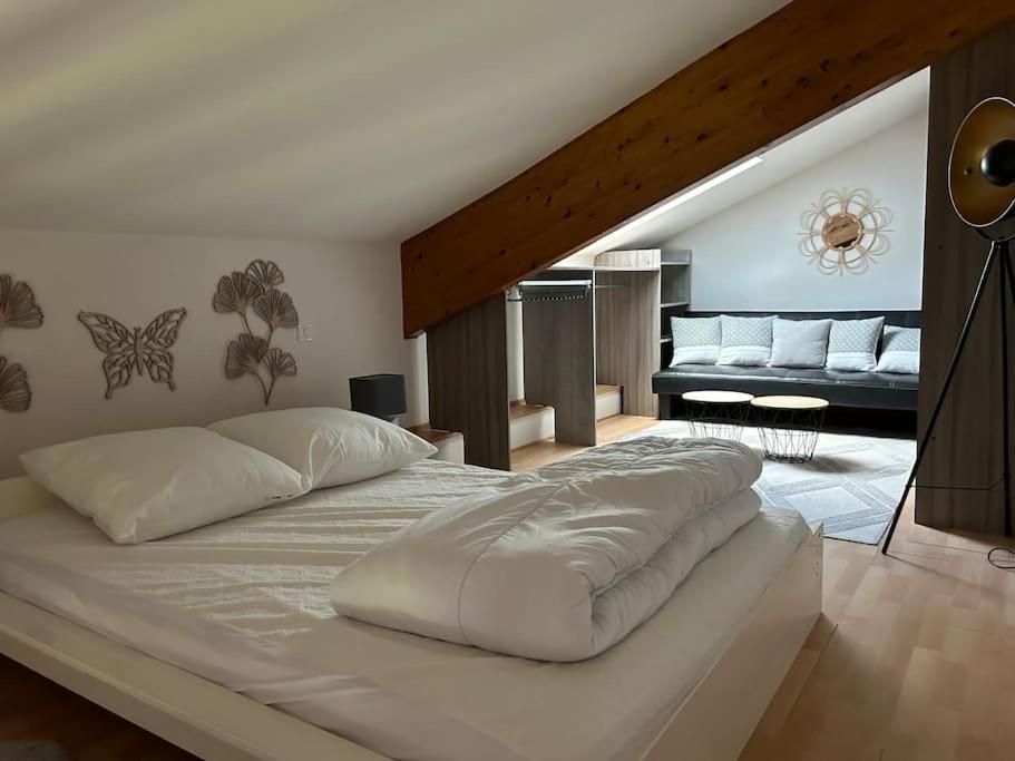 Appartement Lumineux Avec Vue Sur Les Montagnes Morbier Εξωτερικό φωτογραφία